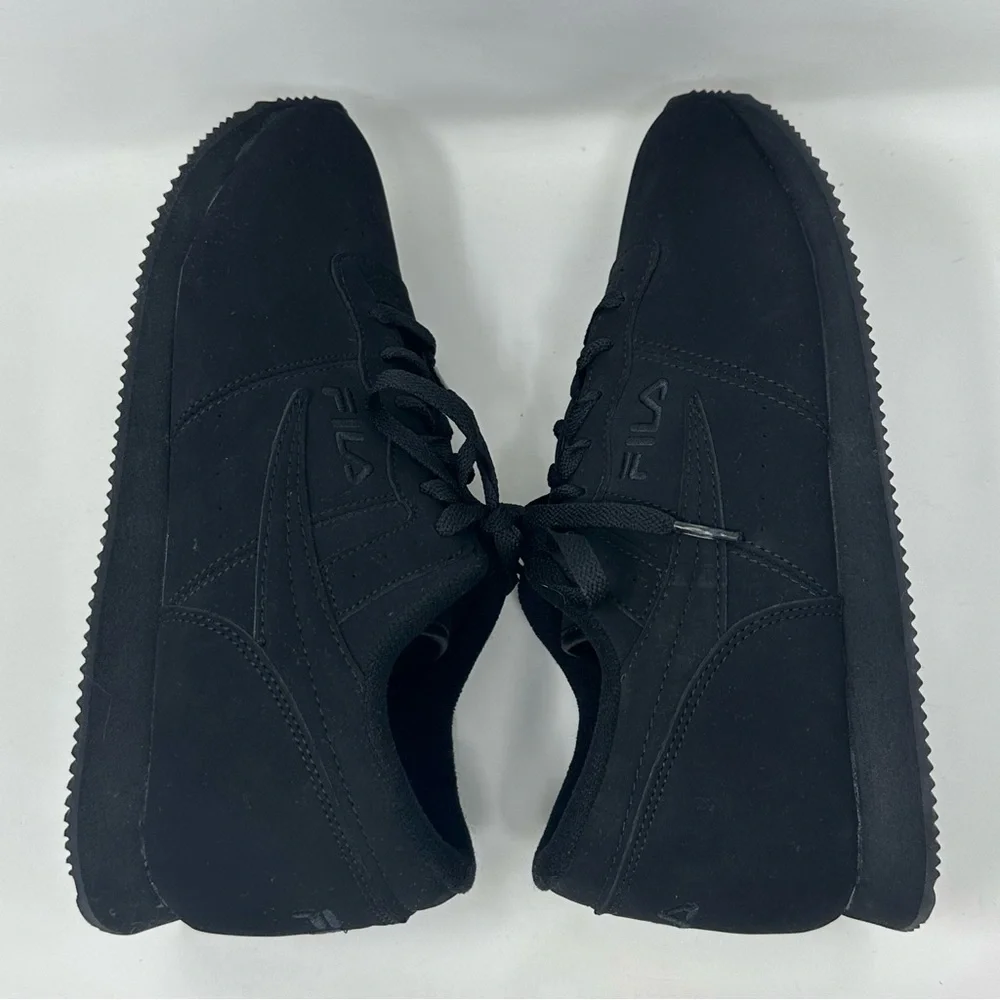 NEW Fila Women's Machu 2 Black Walking Shoe Sneaker Size 10 New without box